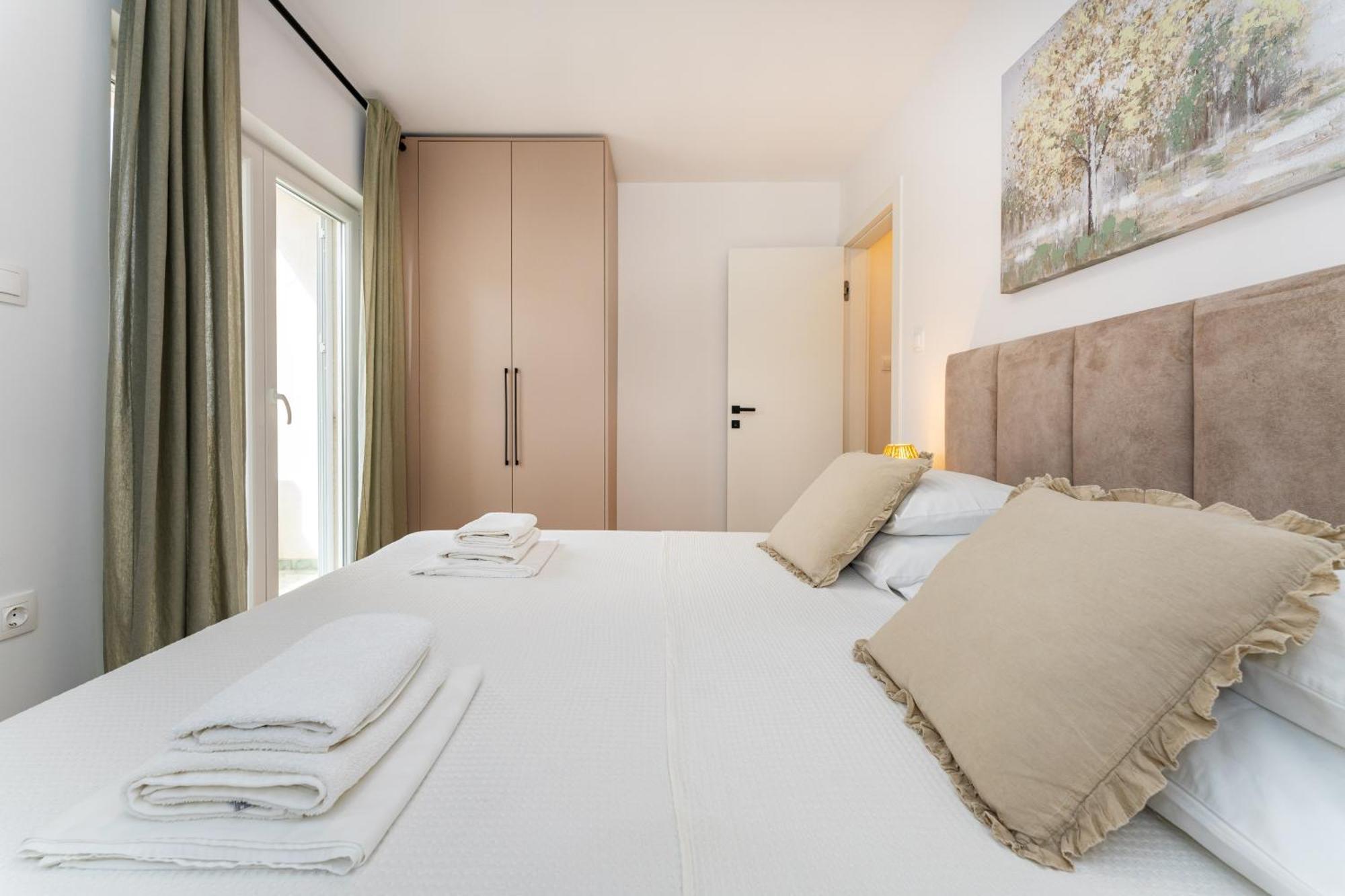 Villa Almaris Mandre Exterior photo